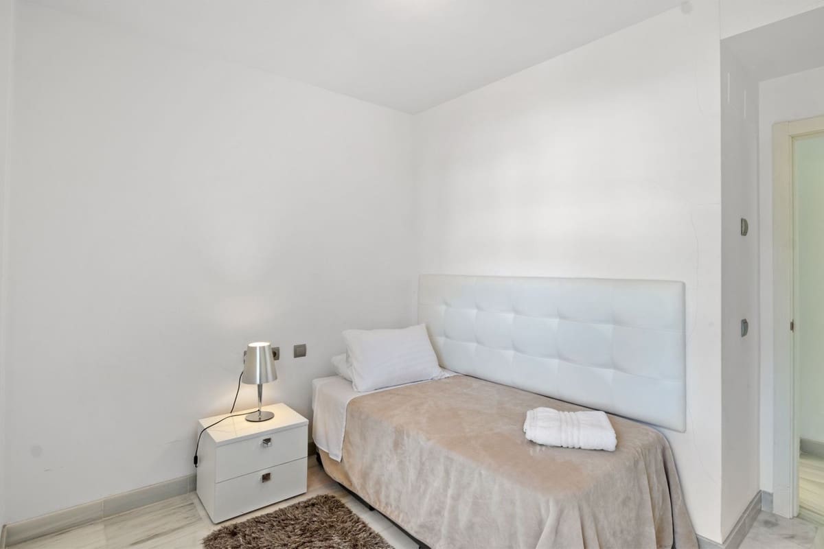 3 Zimmer Apartment zu verkaufen in San Pedro de Alcantara mit Pool Garage - 1.150.000 € (Ref: 8481490)