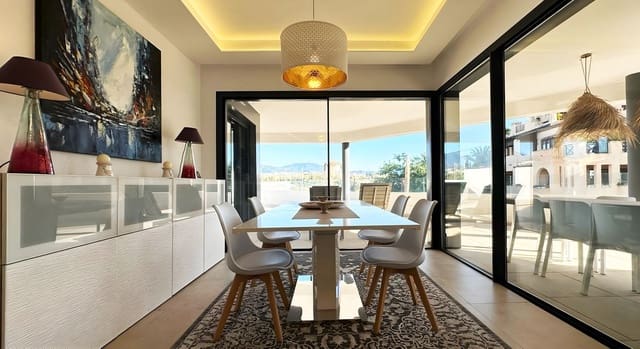 3 Zimmer Apartment zu verkaufen in El Paraiso, Estepona mit Pool Garage - 750.000 € (Ref: 8558821)