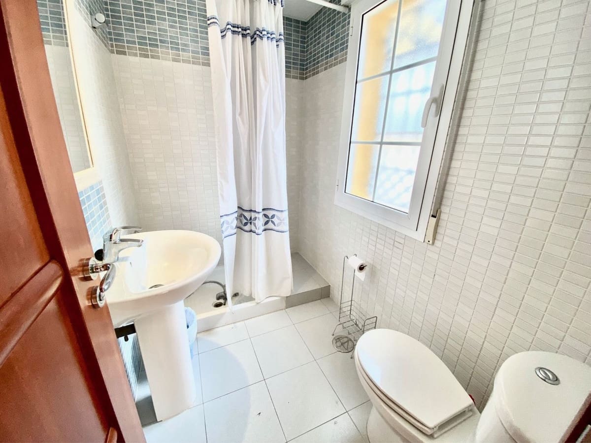 3 chambre Maison de Ville à vendre à Calahonda avec piscine garage - 650 000 € (Ref: 8594290)