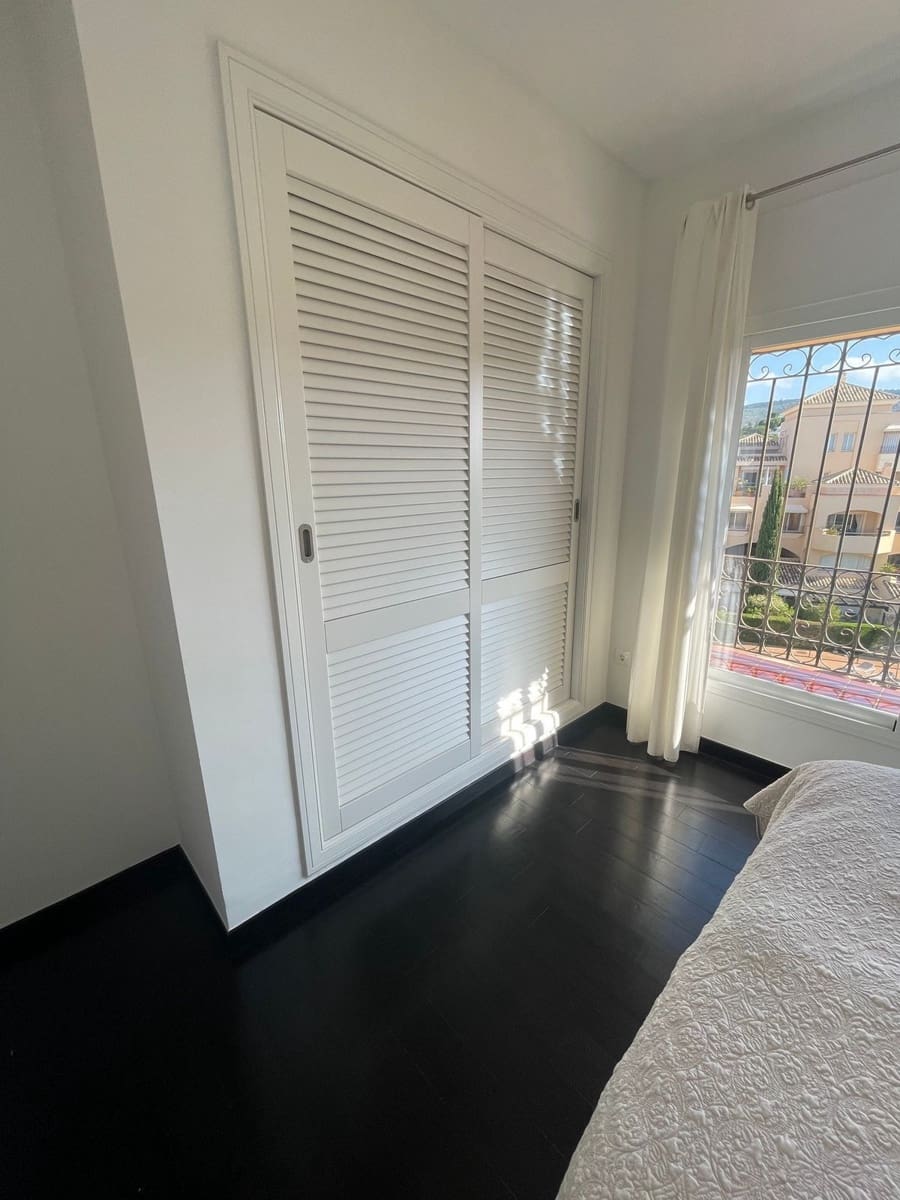 4 sypialnia Apartament na sprzedaż w Elviria z basenem garażem - 1 449 000 € (Ref: 8664513)