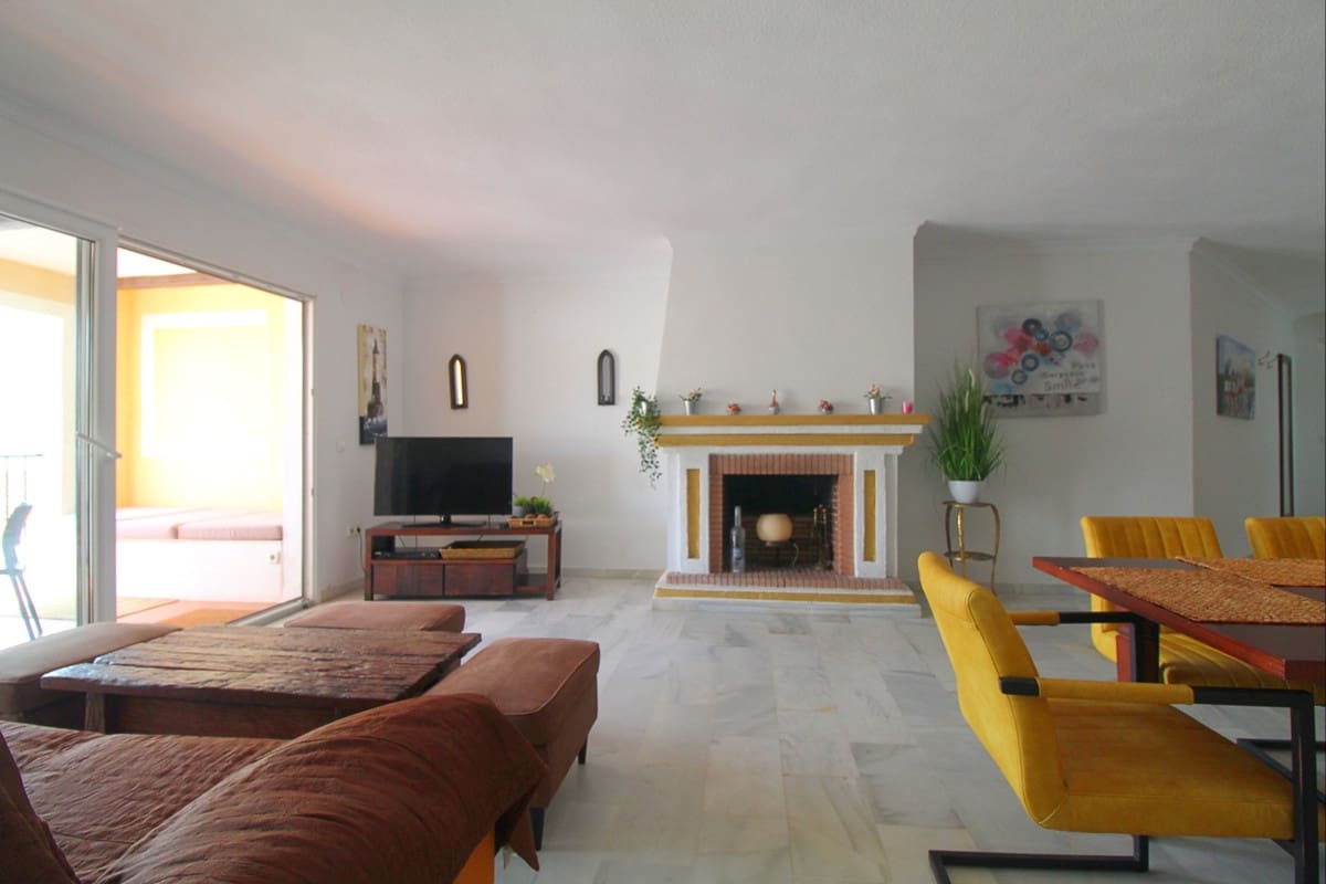 2 chambre Appartement à vendre à Puerto Banus - 495 000 € (Ref: 8692111)