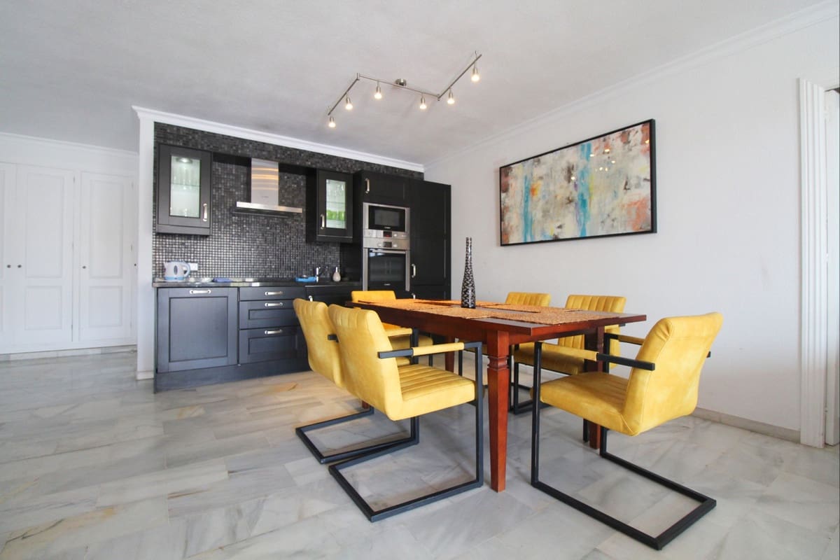 2 chambre Appartement à vendre à Puerto Banus - 495 000 € (Ref: 8692111)