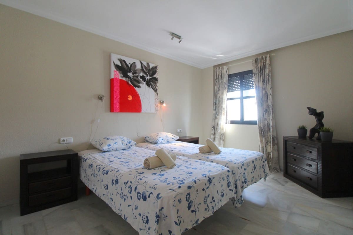 2 chambre Appartement à vendre à Puerto Banus - 495 000 € (Ref: 8692111)