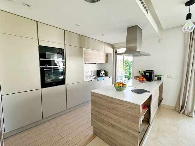 3 Zimmer Apartment zu verkaufen in Benahavís mit Pool Garage - 649.000 € (Ref: 8705703)