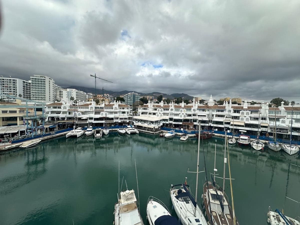 3 soveværelse Penthouse til salg i Benalmadena Costa med swimmingpool - € 745.000 (Ref: 8710802)