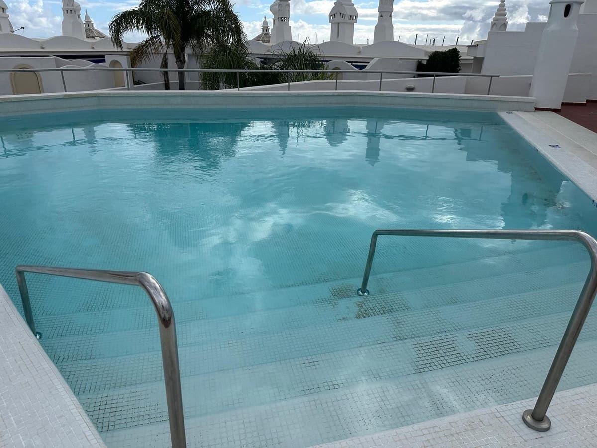 3 soveværelse Penthouse til salg i Benalmadena Costa med swimmingpool - € 745.000 (Ref: 8710802)