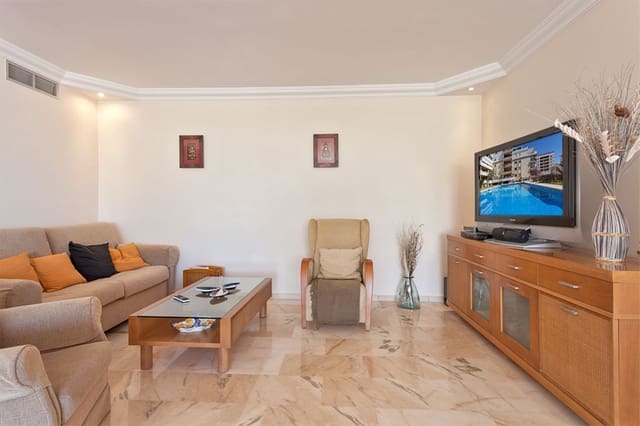3 sypialnia Apartament na sprzedaż w Benalmádena z basenem garażem - 465 000 € (Ref: 8751708)