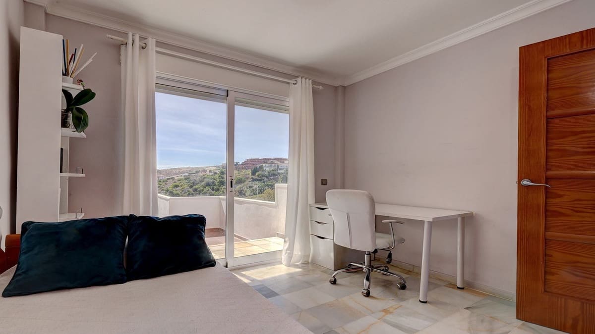 3 bedroom Townhouse for sale in Manilva with pool garage - € 399,000 (Ref: 8765810)