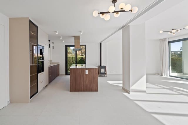 4 soveværelse Villa til salg i Elviria, Marbella med swimmingpool garage - € 2.290.000 (Ref: 8782017)