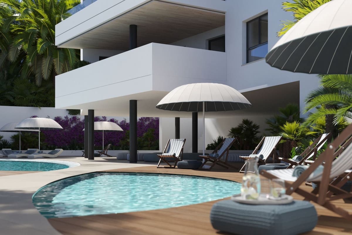 Apartamento de 2 habitaciones en Fuengirola en venta con piscina garaje - 520.000 € (Ref: 8796757)