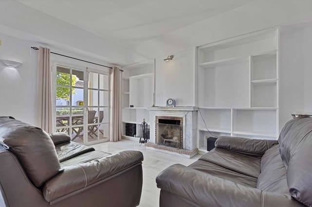 4 sovrum Hus till salu i Estepona med pool garage - 560 000 € (Ref: 8807402)