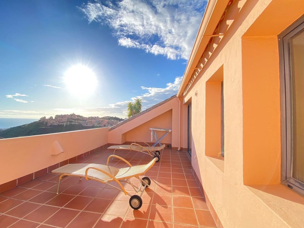 3 soverom Leilighet til salgs i Calahonda med svømmebasseng garasje - € 495 000 (Ref: 8807403)