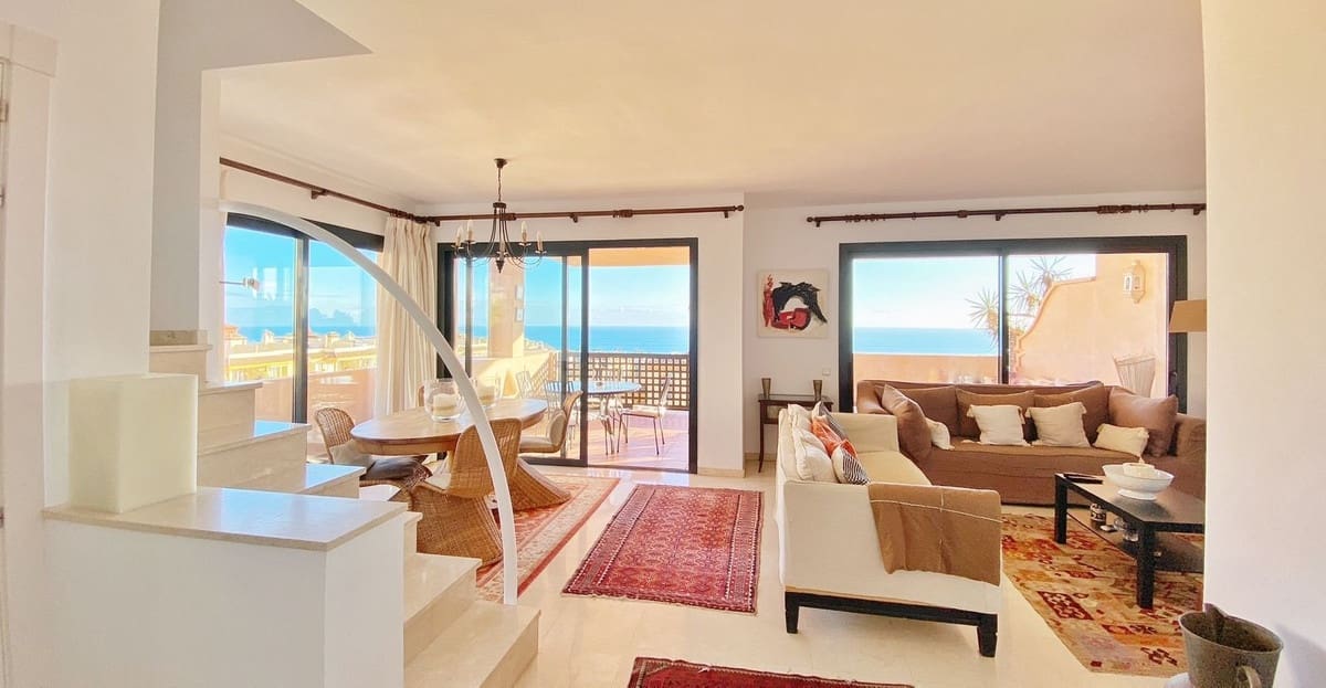 3 soverom Leilighet til salgs i Calahonda med svømmebasseng garasje - € 495 000 (Ref: 8807403)