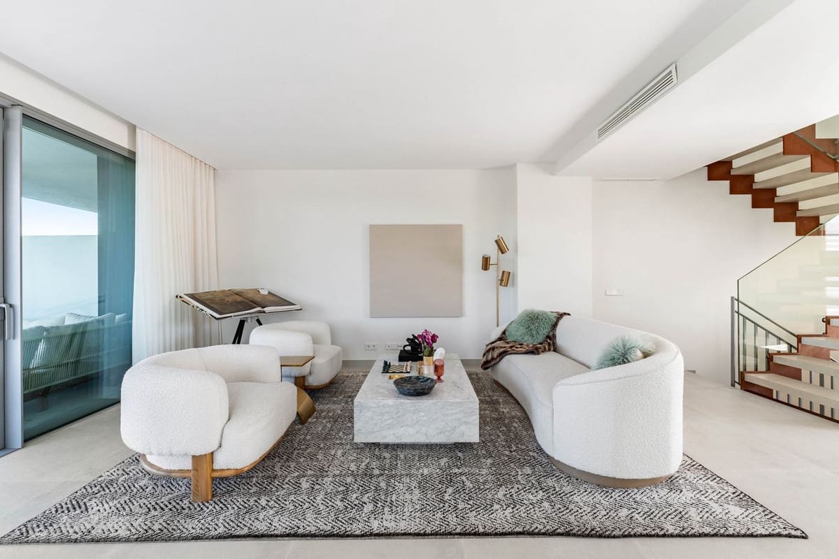 3 soveværelse Semi-Rækkehus til salg i Guadalmina med swimmingpool garage - € 1.295.000 (Ref: 8850110)