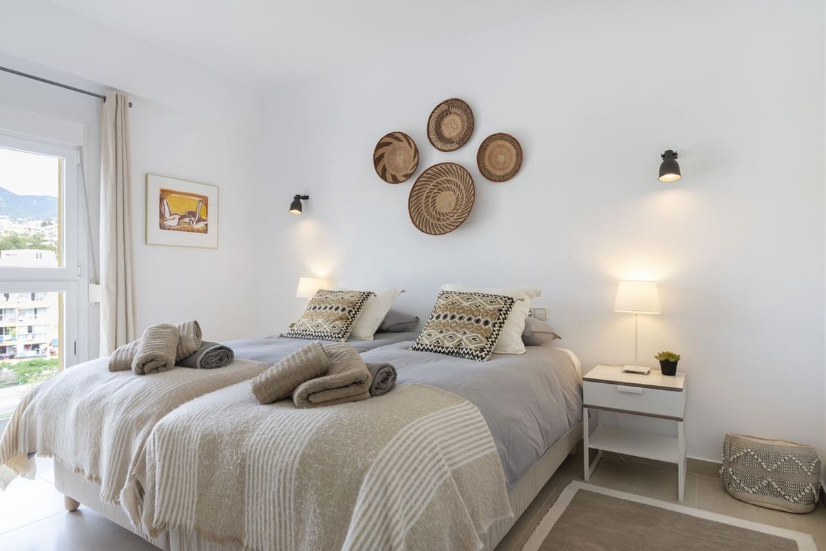 2 soverom Penthouse til salgs i Fuengirola med garasje - € 620 000 (Ref: 8866490)