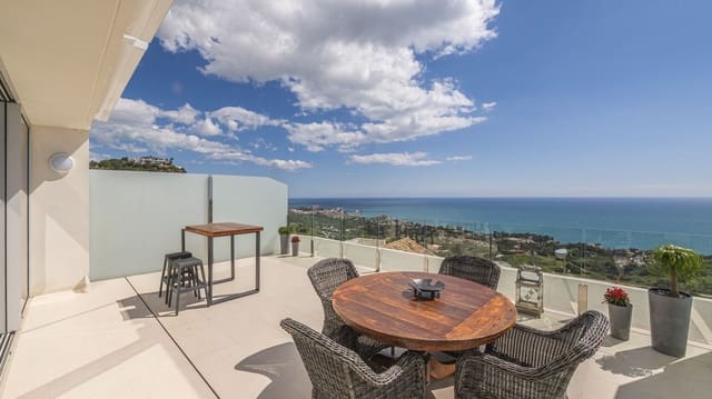 2 soveværelse Lejlighed til salg i Benalmádena med swimmingpool garage - € 1.095.000 (Ref: 8880563)