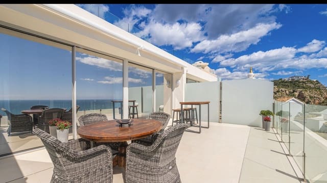 2 soveværelse Lejlighed til salg i Benalmádena med swimmingpool garage - € 1.095.000 (Ref: 8880563)