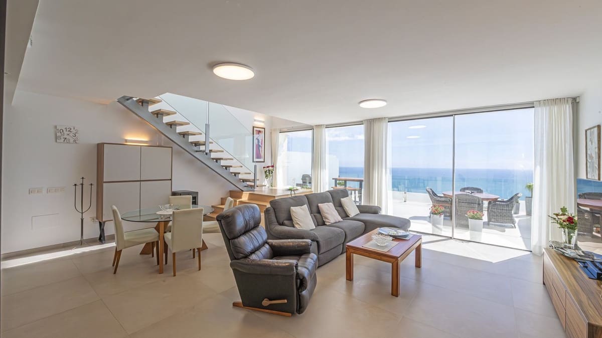 2 chambre Appartement à vendre à Benalmadena avec piscine garage - 1 095 000 € (Ref: 8880563)