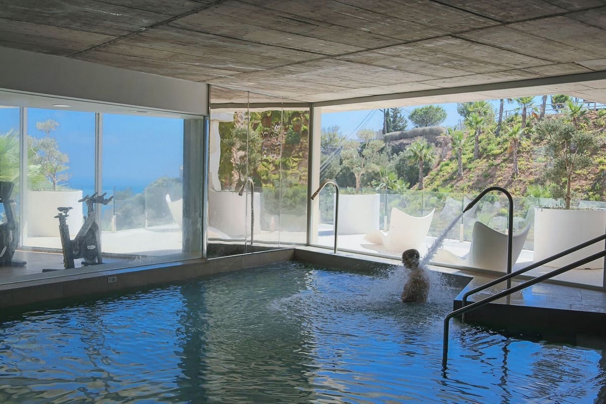 2 chambre Appartement à vendre à Benalmadena avec piscine garage - 1 095 000 € (Ref: 8880563)