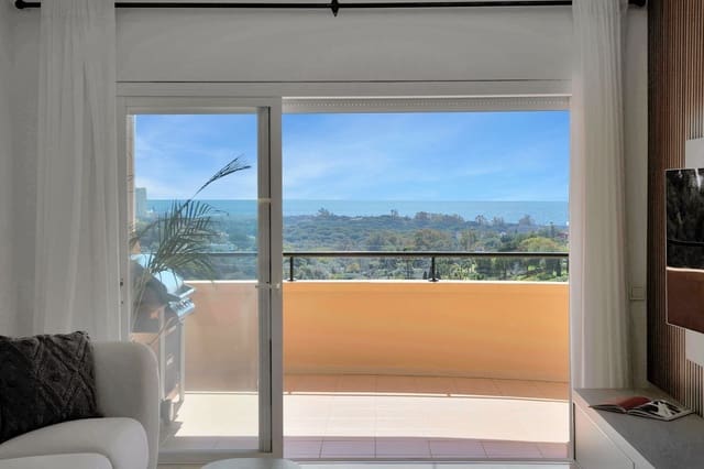 2 slaapkamer Appartement te koop in Elviria, Marbella met zwembad garage - € 539.000 (Ref: 8889328)