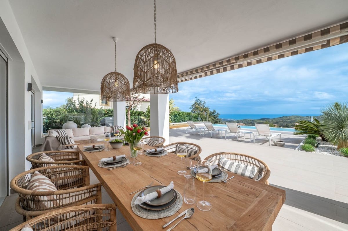 5 soverom Villa til salgs i La Mairena med svømmebasseng garasje - € 2 195 000 (Ref: 8891604)