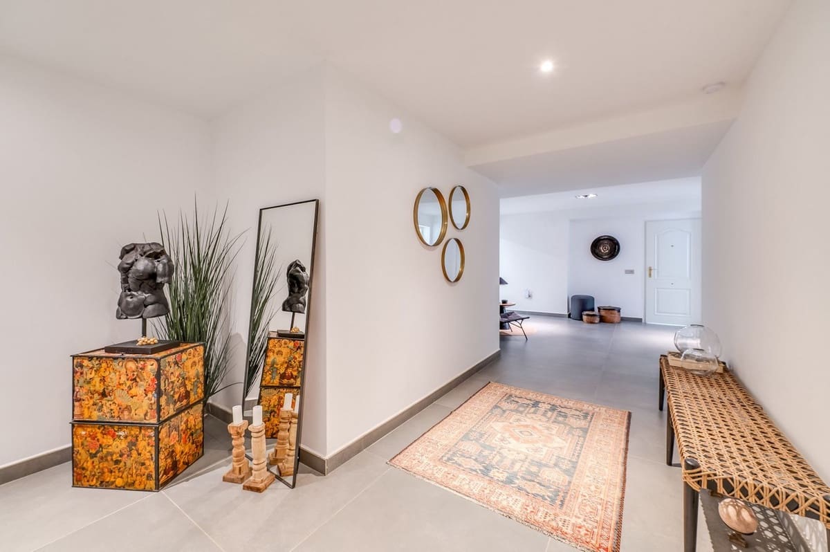 5 soverom Villa til salgs i La Mairena med svømmebasseng garasje - € 2 195 000 (Ref: 8891604)