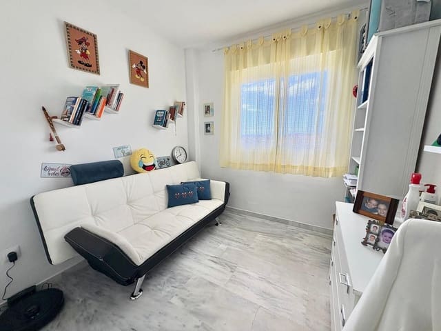 3 slaapkamer Penthouse te koop in Riviera del Sol, Mijas met zwembad garage - € 329.000 (Ref: 8891745)