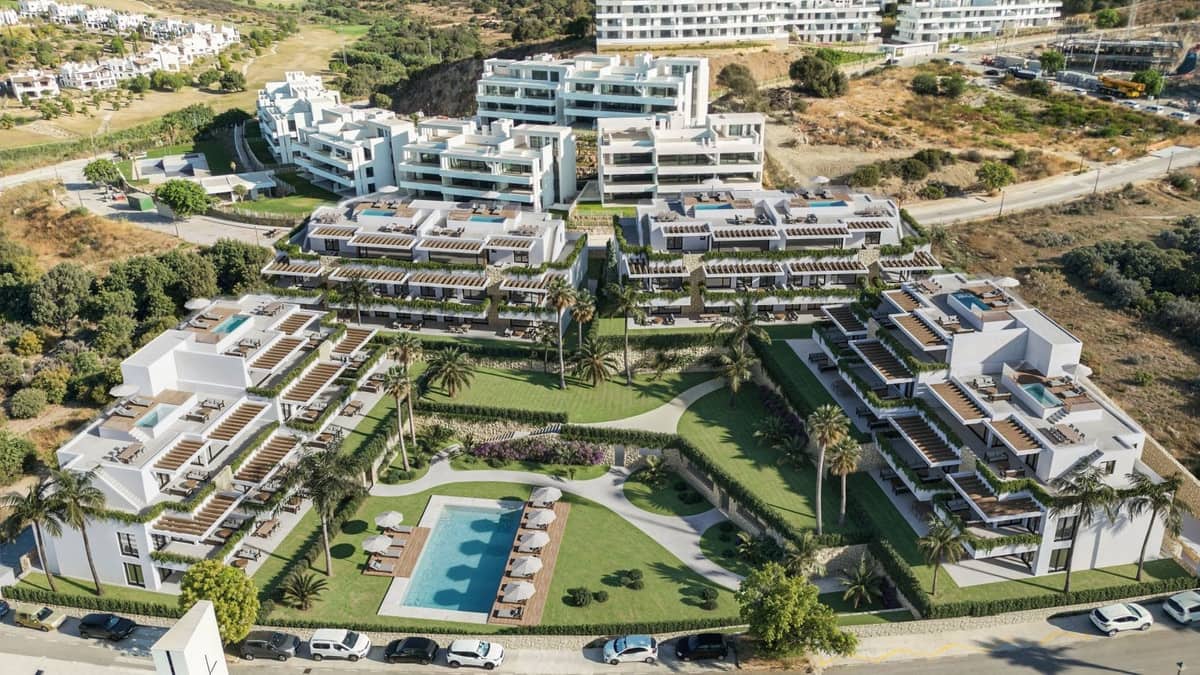 2 quarto Apartamento para venda em Estepona com piscina garagem - 445 000 € (Ref: 8936274)