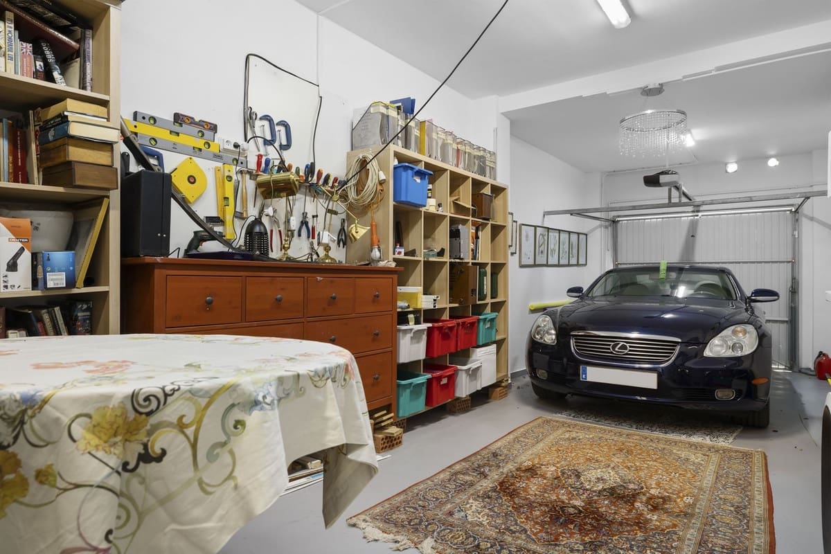 3 soverom Villa til salgs i Benalmadena med svømmebasseng garasje - € 1 200 000 (Ref: 8940759)