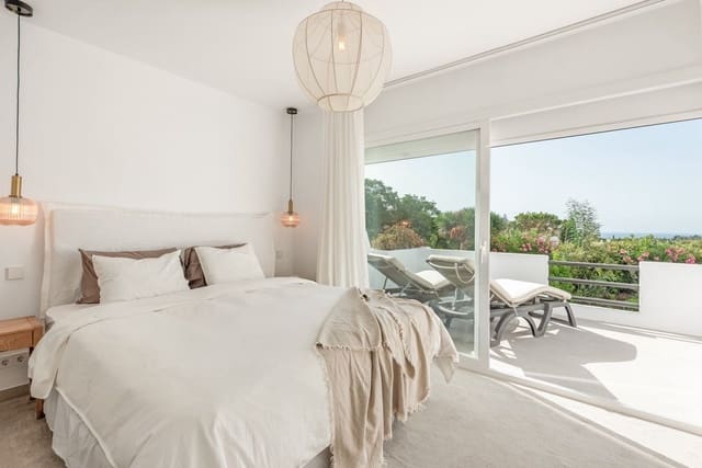 3 soveværelse Byhus til salg i Nueva Andalucia, Marbella med swimmingpool garage - € 775.000 (Ref: 8945620)