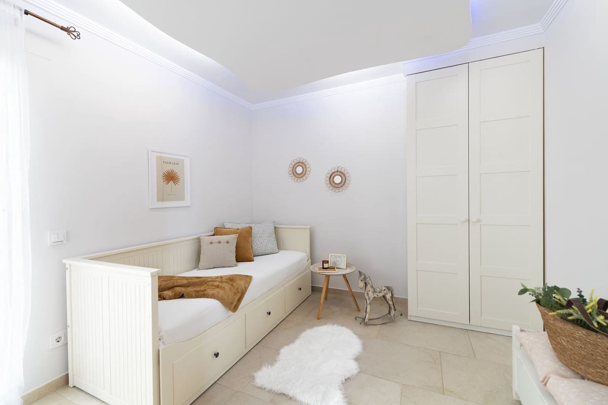 4 soverom Villa til salgs i Benalmadena med svømmebasseng garasje - € 1 090 000 (Ref: 8981878)