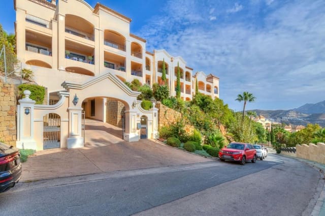 2 sypialnia Apartament na sprzedaż w La Quinta, Benahavís z basenem garażem - 780 000 € (Ref: 8983557)