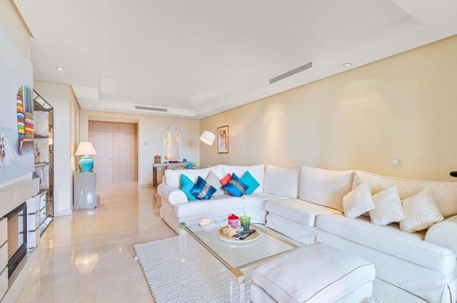 2 sypialnia Apartament na sprzedaż w La Quinta, Benahavís z basenem garażem - 780 000 € (Ref: 8983557)