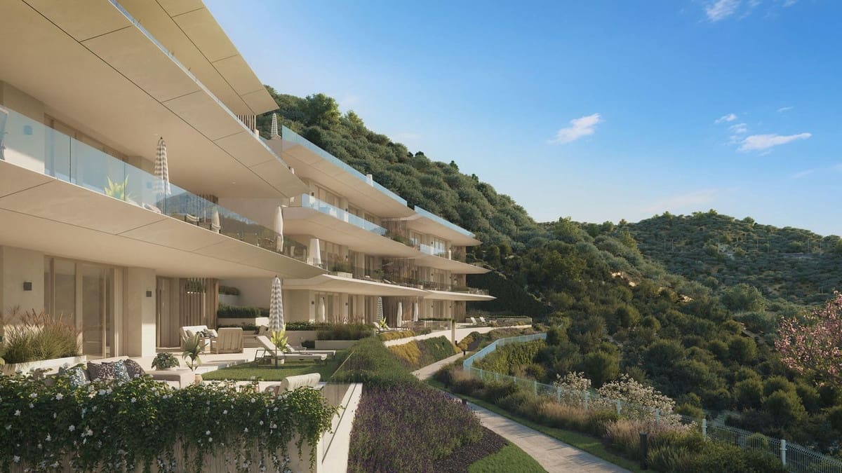 3 slaapkamer Appartement te koop in La Quinta met zwembad garage - € 1.327.000 (Ref: 9012949)