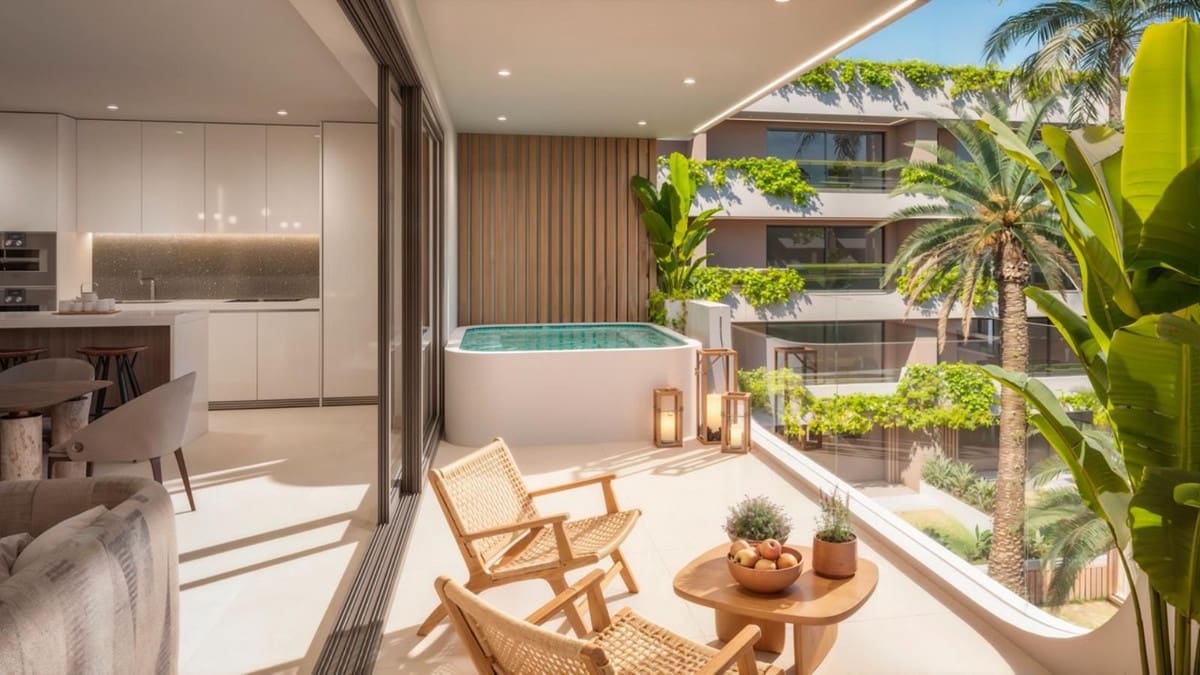 2 bedroom Apartment for sale in San Pedro de Alcantara with pool garage - € 499,000 (Ref: 9013532)