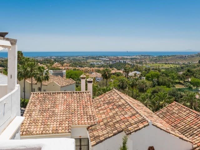 3 slaapkamer Appartement te koop in Los Arqueros, Benahavís met zwembad - € 595.000 (Ref: 9015598)