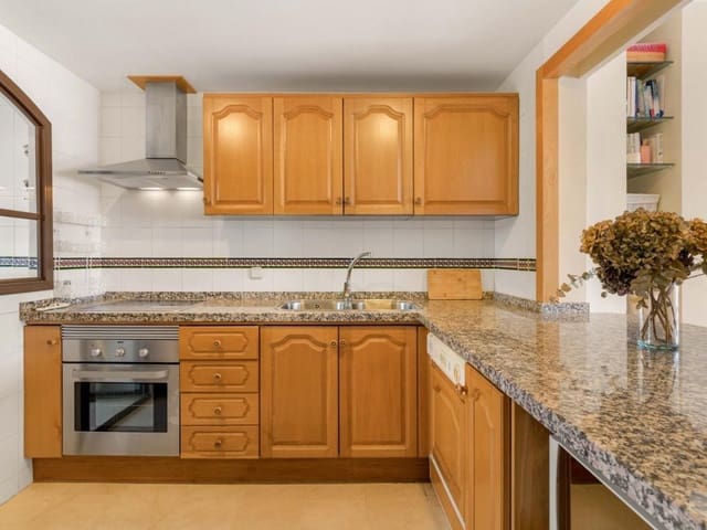 3 slaapkamer Appartement te koop in Los Arqueros, Benahavís met zwembad - € 595.000 (Ref: 9015598)