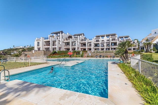 2 makuuhuone Huoneisto myytävänä paikassa Bahia de Casares, Casares mukana uima-altaan 
autotalli - 540 000 € (Ref: 9030531)