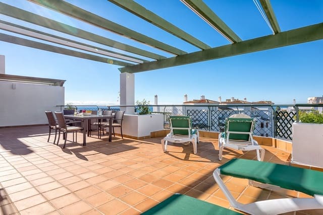 2 bedroom Apartment for sale in Calahonda, Mijas with pool garage - € 1,100,000 (Ref: 9061621)