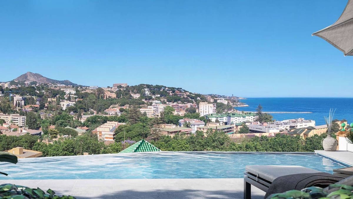 2 sypialnia Apartament na sprzedaż w Miasto Malaga z basenem garażem - 895 000 € (Ref: 9061623)