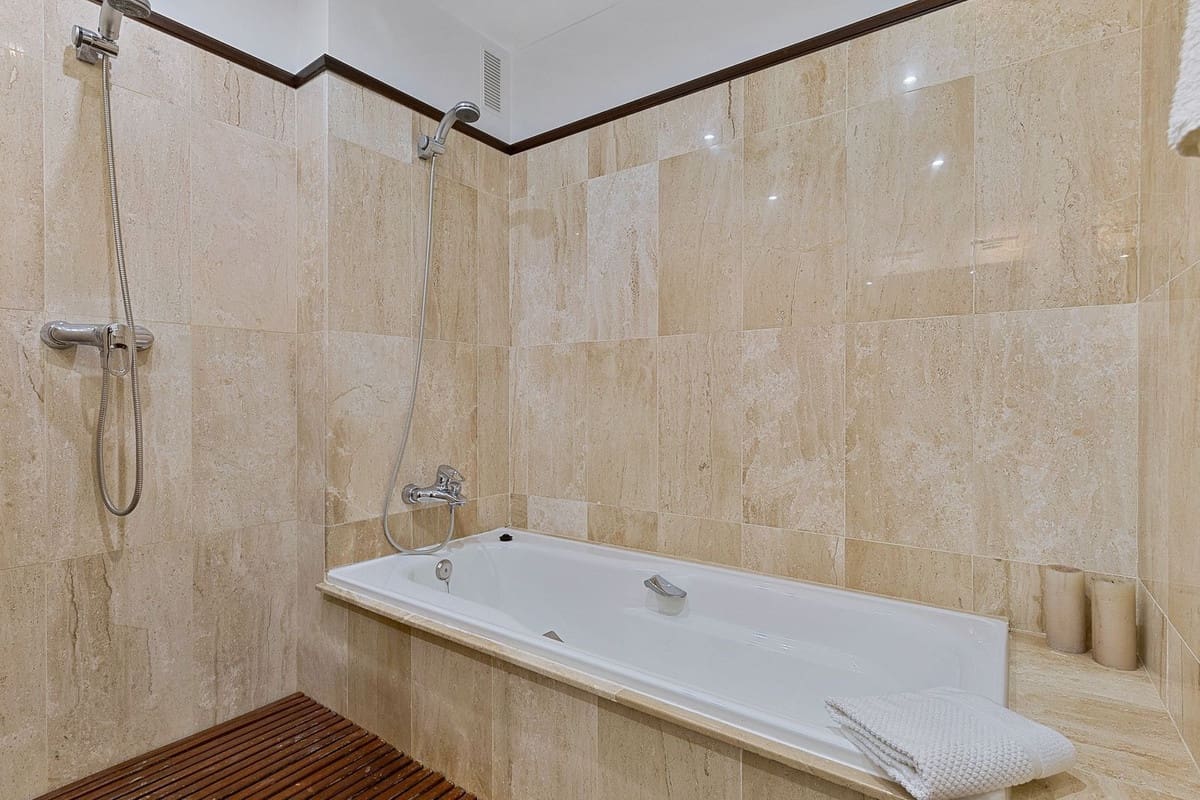 2 bedroom Apartment for sale in Mijas with pool garage - € 340,000 (Ref: 9074012)