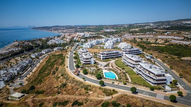 3 chambre Appartement à vendre à Bahia de Casares, Casares avec piscine garage - 745 000 € (Ref: 9107995)