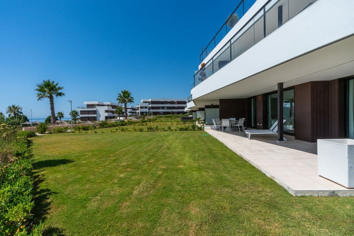 3 sovrum Lägenhet till salu i Bahia de Casares med pool garage - 745 000 € (Ref: 9107995)