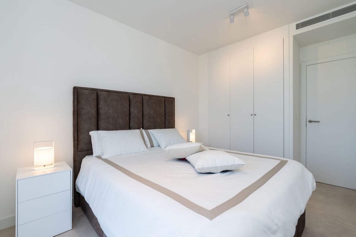 3 sovrum Lägenhet till salu i Bahia de Casares med pool garage - 745 000 € (Ref: 9107995)