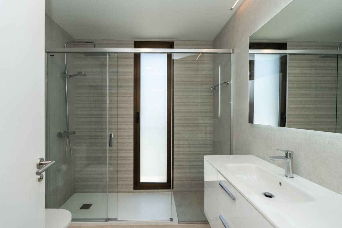 3 sovrum Lägenhet till salu i Bahia de Casares med pool garage - 745 000 € (Ref: 9107995)