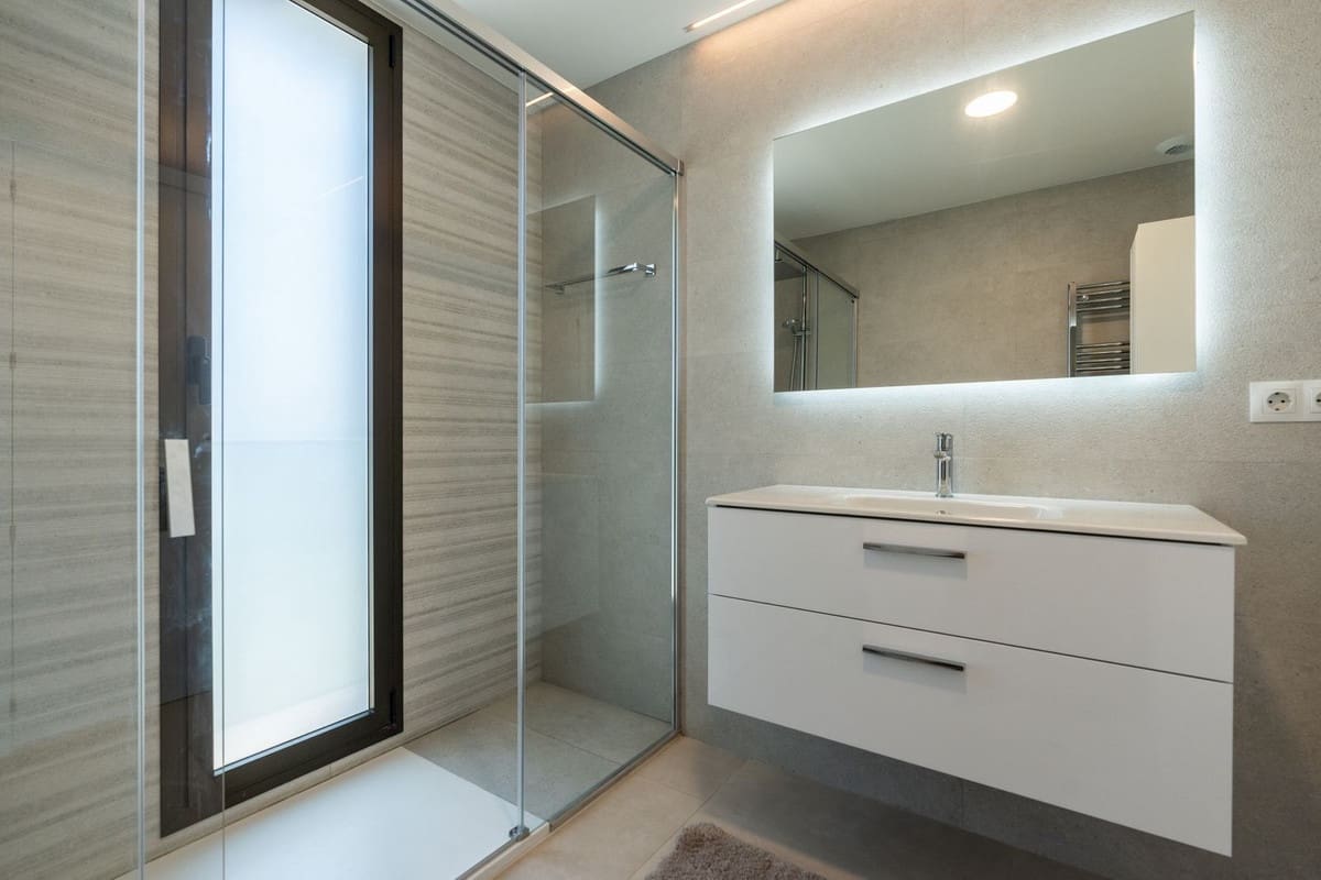 3 sovrum Lägenhet till salu i Bahia de Casares med pool garage - 745 000 € (Ref: 9107995)