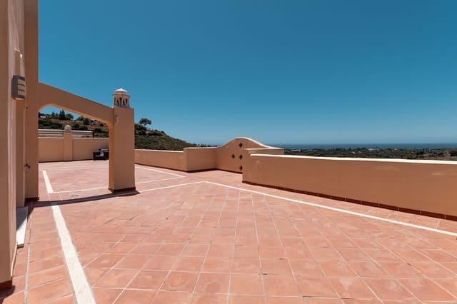 3 bedroom Penthouse for sale in Elviria, Marbella with pool garage - € 750,000 (Ref: 9133563)