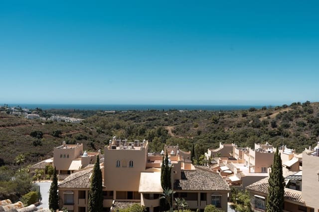 3 sovrum Takvåning till salu i Elviria, Marbella med pool garage - 750 000 € (Ref: 9133563)