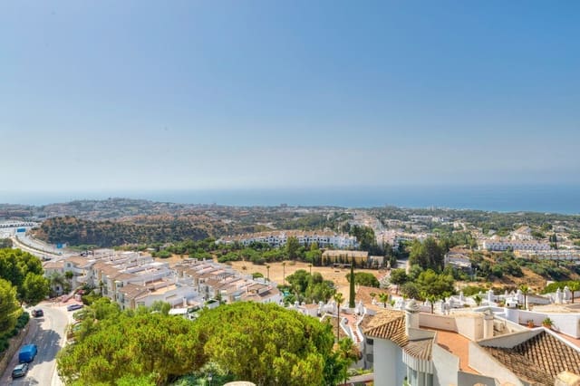 2 soveværelse Lejlighed til salg i Calahonda, Mijas med swimmingpool - € 320.000 (Ref: 9137642)