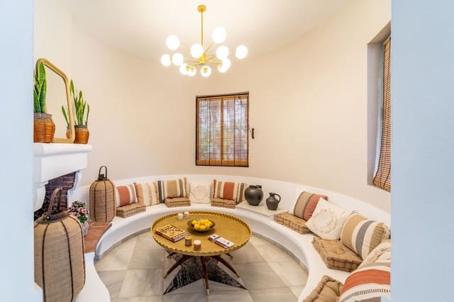 4 soveværelse Villa til salg i El Paraiso, Estepona med swimmingpool garage - € 1.950.000 (Ref: 9137644)